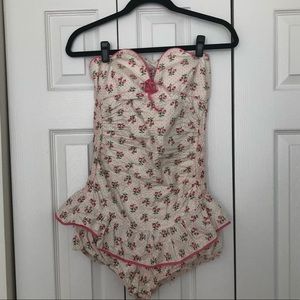 Vintage 50’s cream and pink rose printed swimsuit